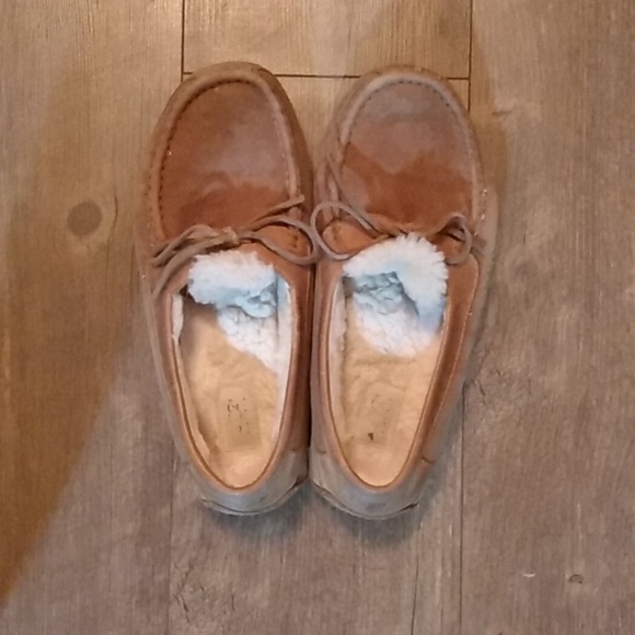 UGG Other - UGG Olsen moccasin mens size10 slippers brown.